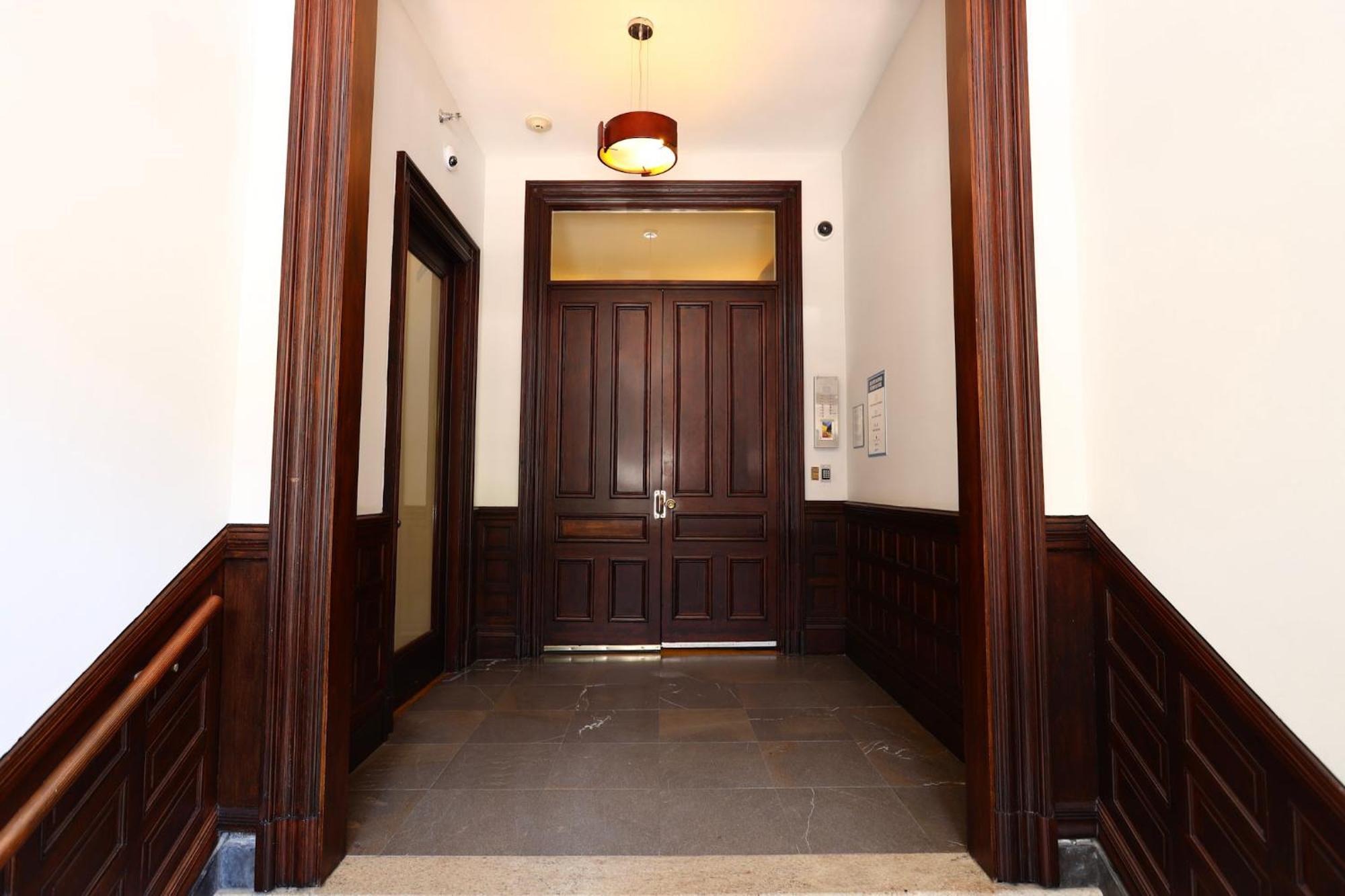 Stylish Newbury Street Studio, #4 Boston Extérieur photo